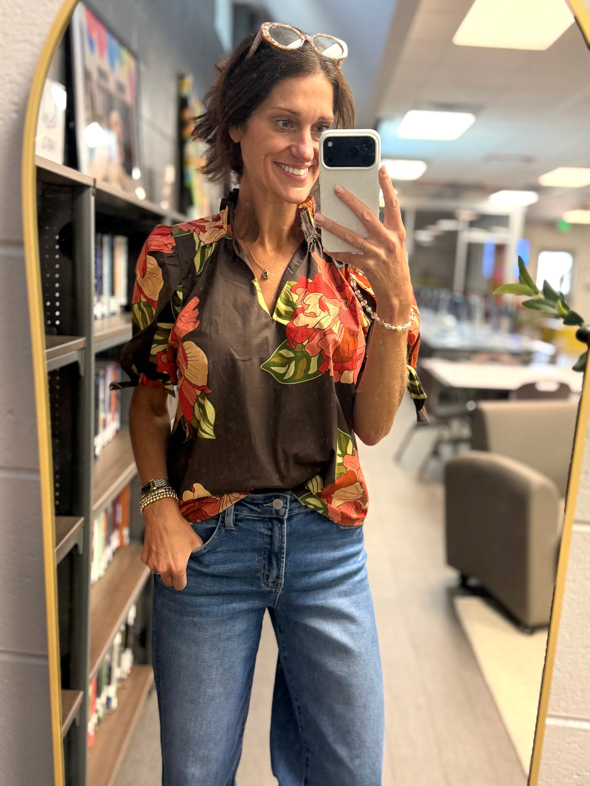 FLORAL RUFFLE NECK TOP | CHOCOLATE