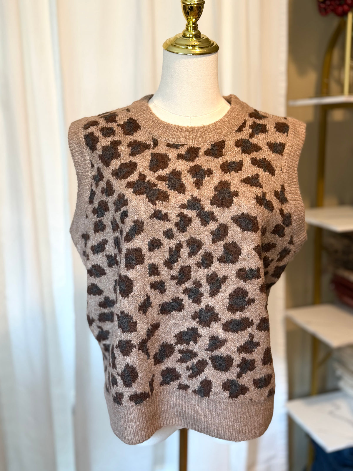 LEOPARD LAYER SWEATER VEST